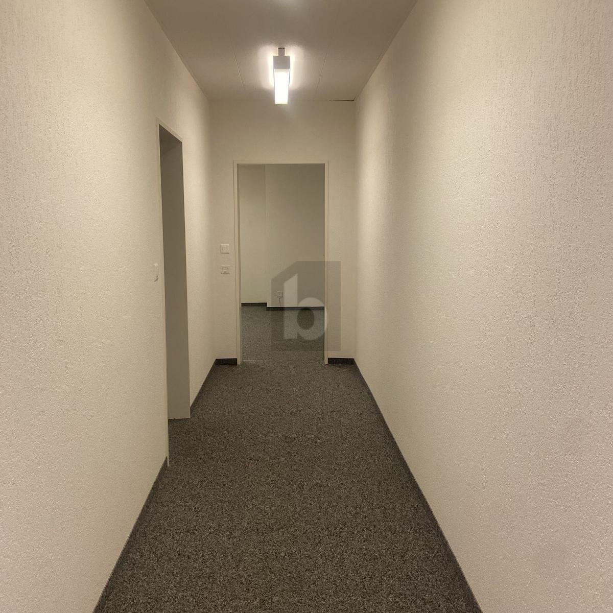 75m² office, photo 1 of 4