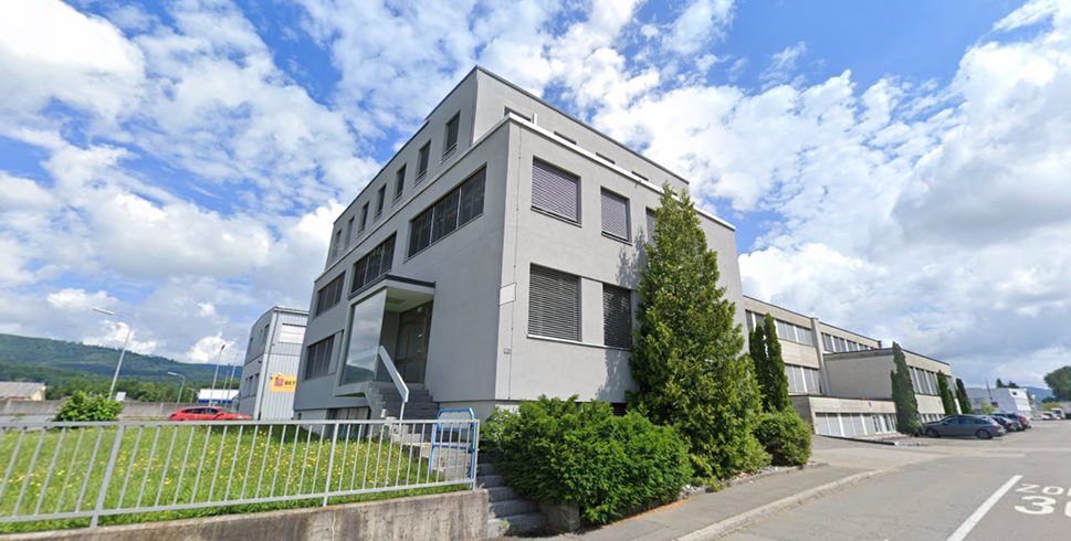 2340m² industrial object, photo 1 of 7