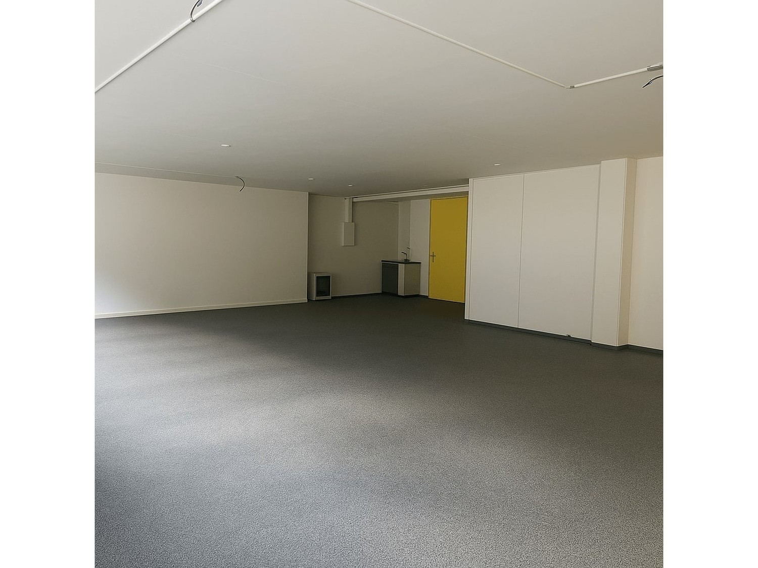 Office, photo 10 of 10