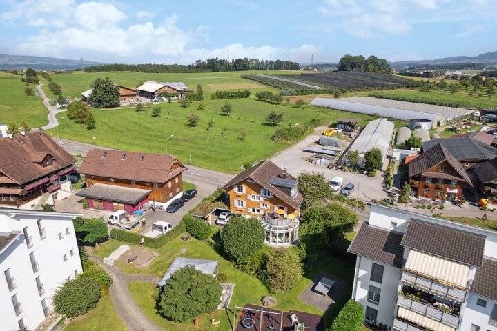439m² building land, photo 2 of 9