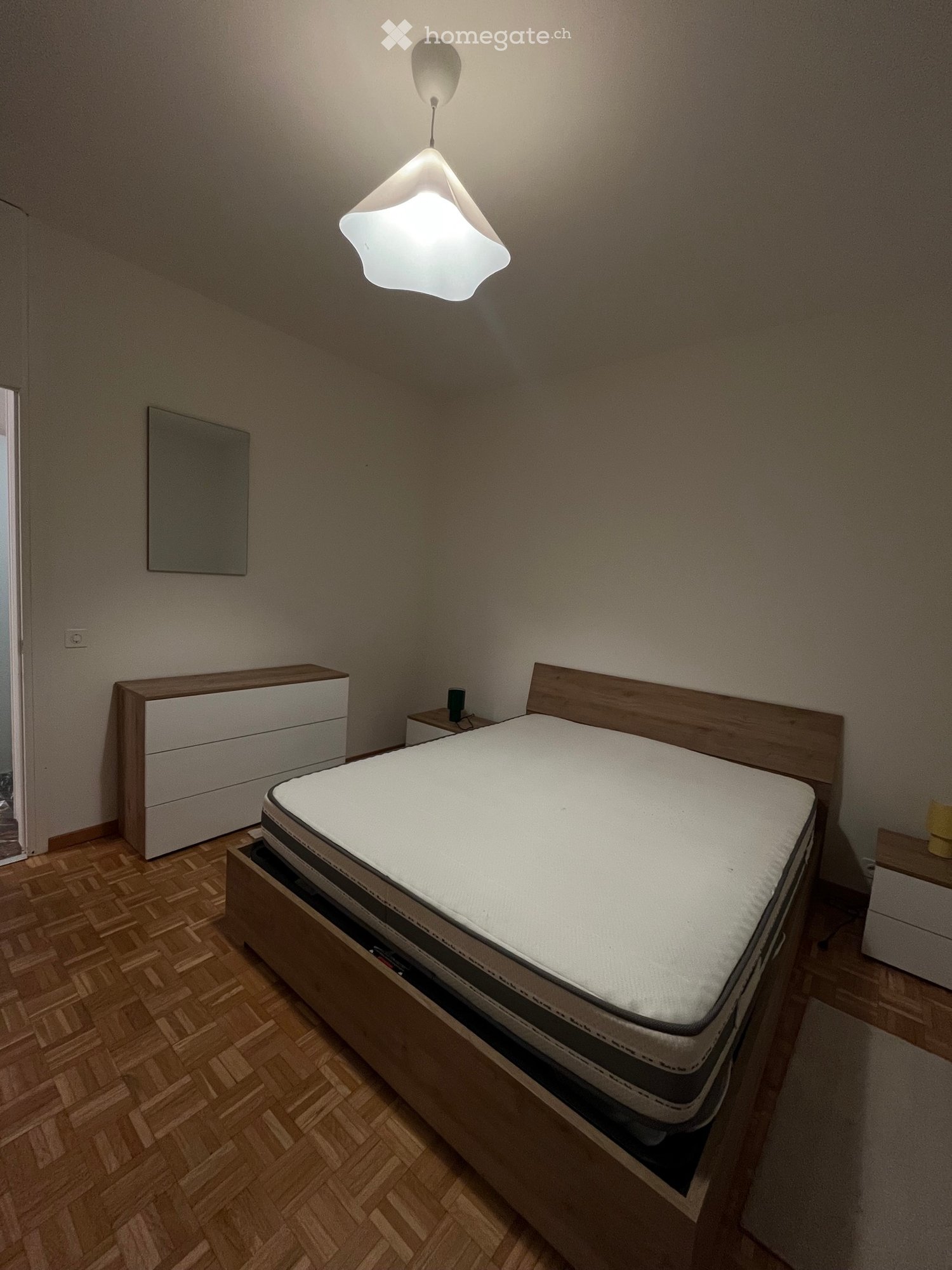1 room single room, photo 1 of 4