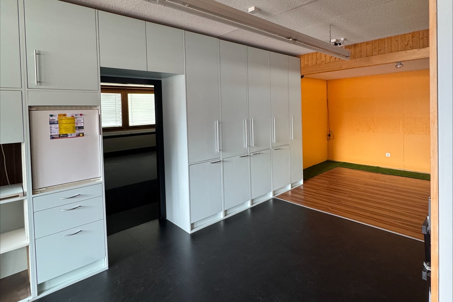 205m² commerciale