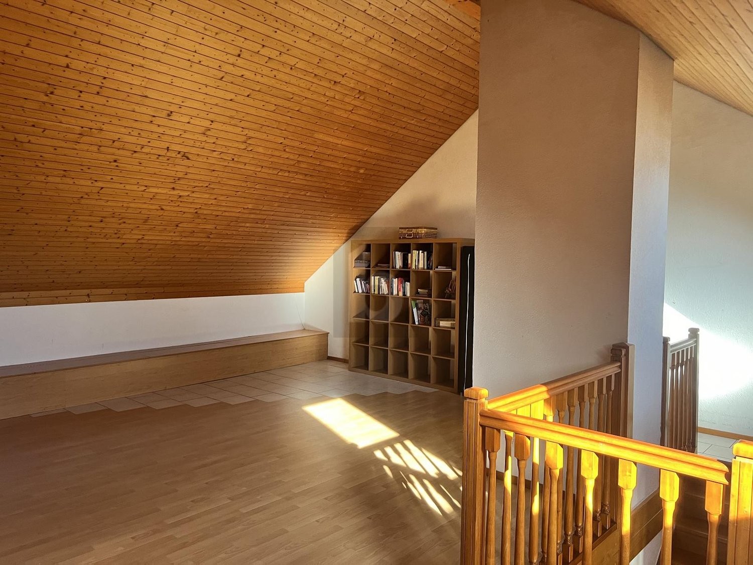 5 rooms duplex, photo 2 of 4