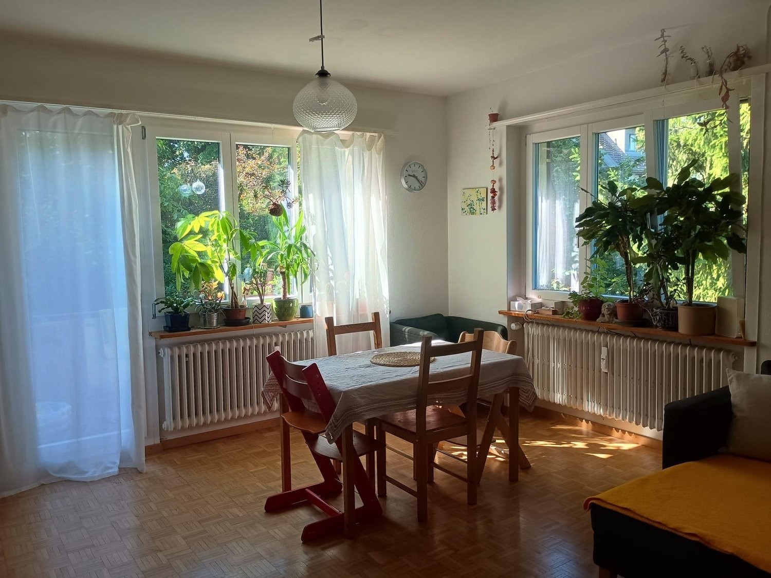 4 rooms apartment, photo 2 of 6