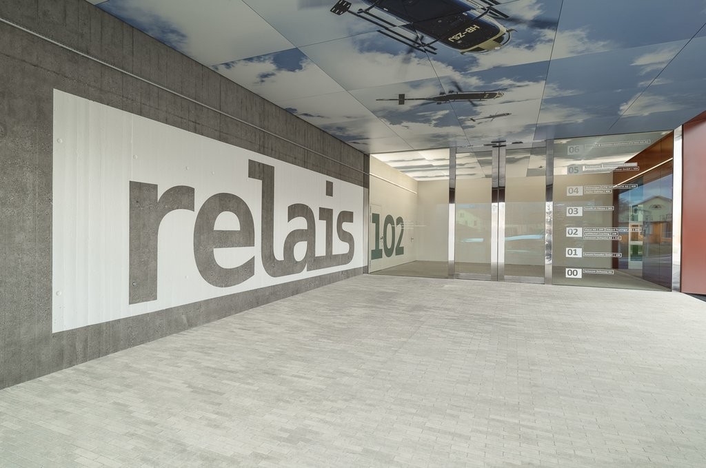 56m² office