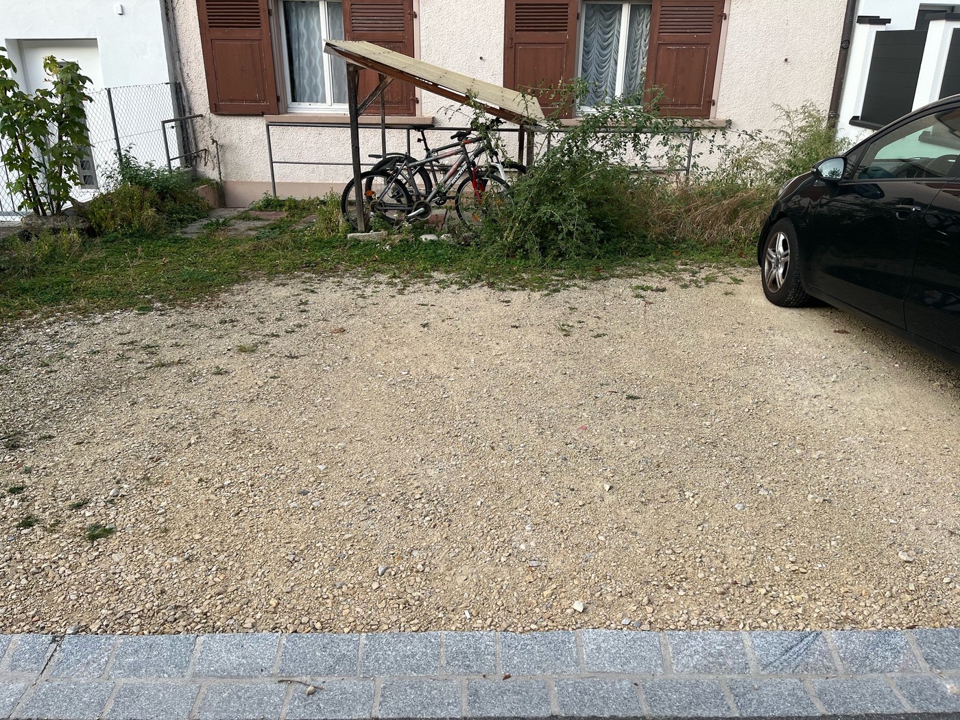 Open slot, photo 2 of 3