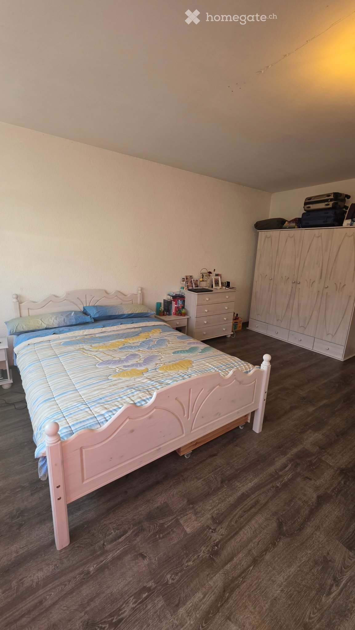 1 room single room