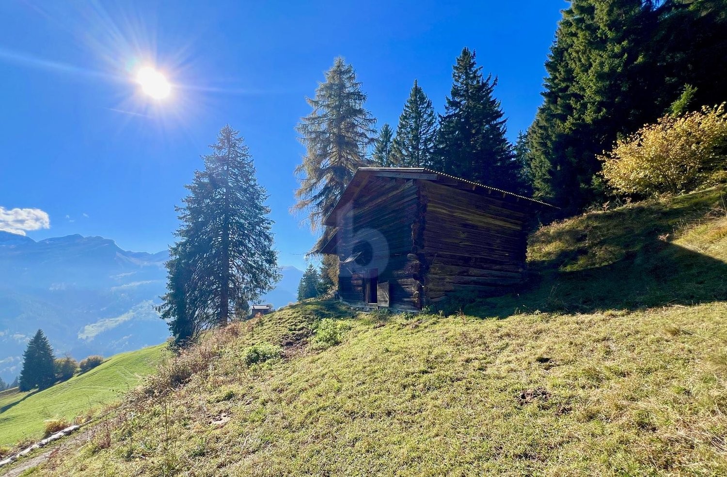 1 room chalet, photo 2 of 4
