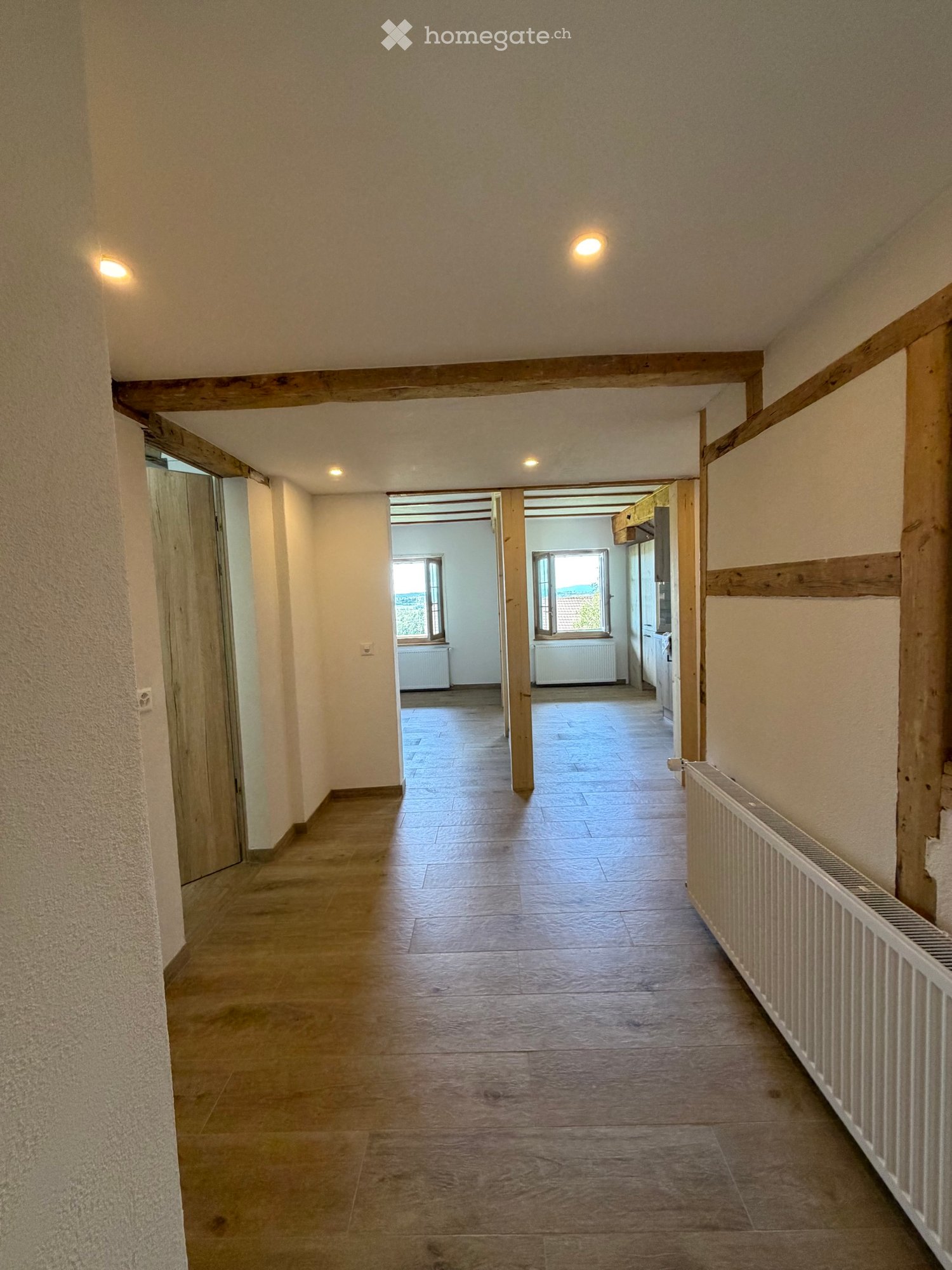 3 rooms apartment, photo 2 of 5