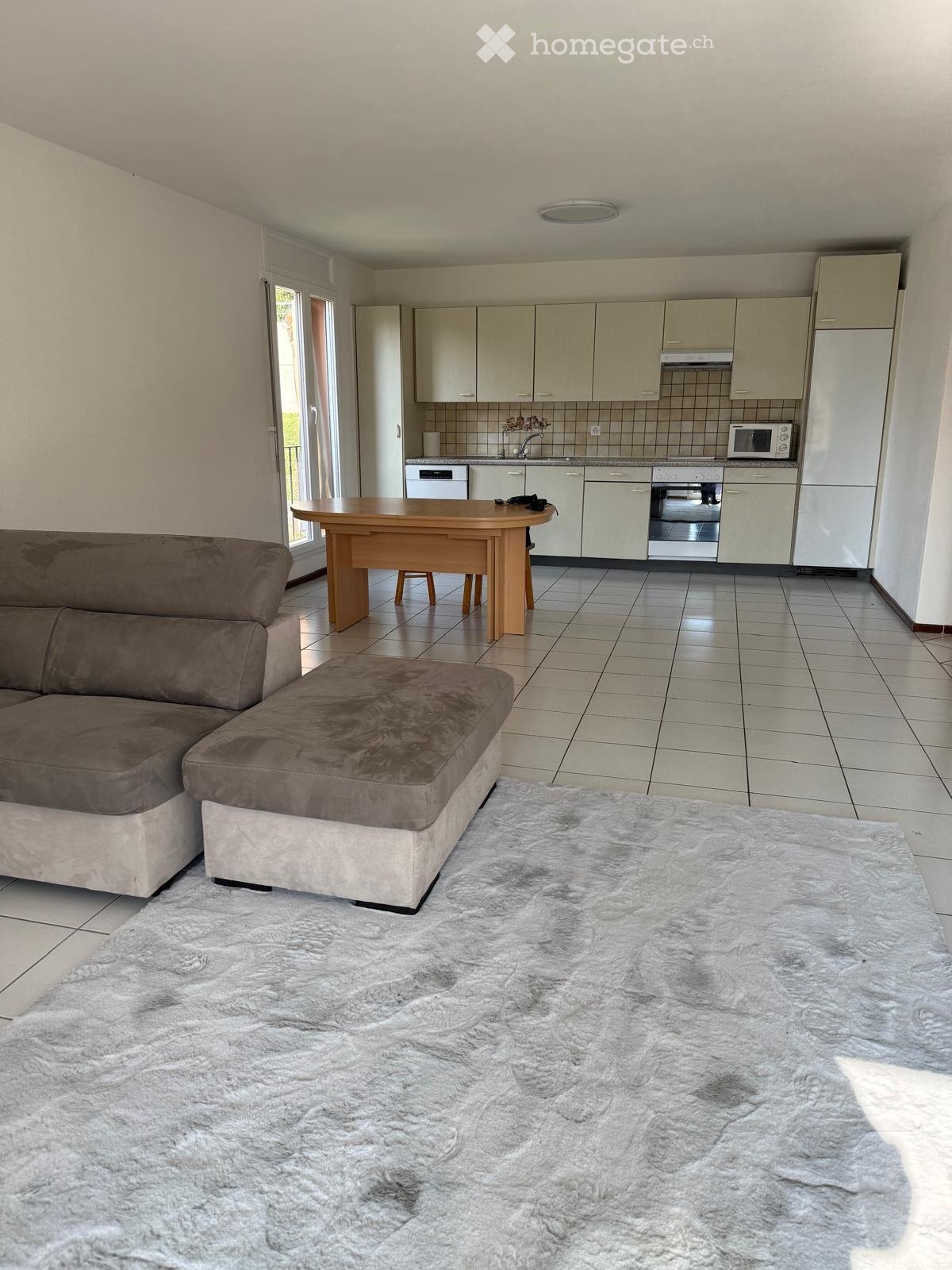 4 rooms apartment, photo 2 of 5