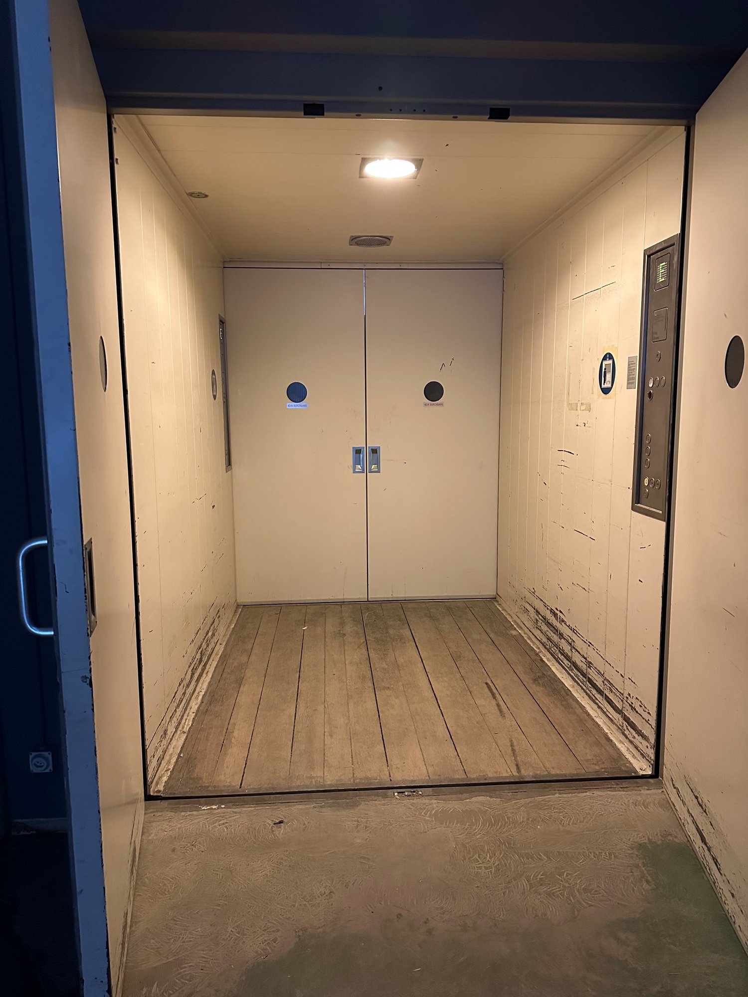 Storage room, photo 6 of 6