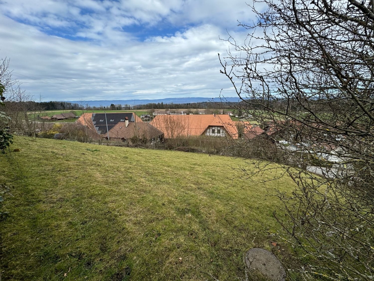 676m² terrain à bâtir