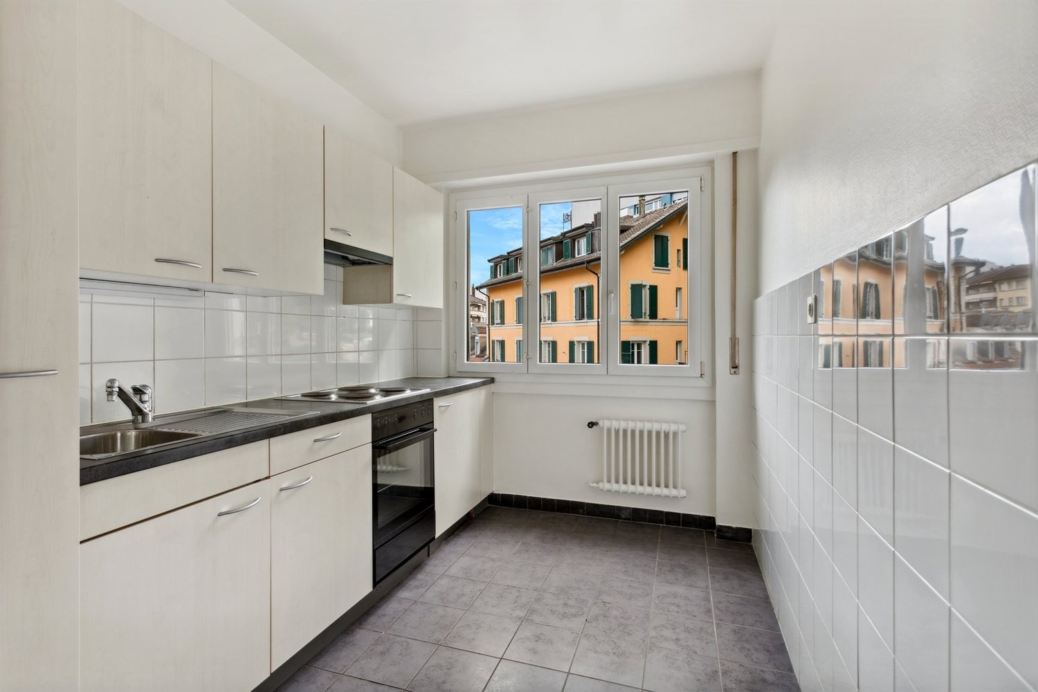 3 rooms apartment, photo 1 of 6