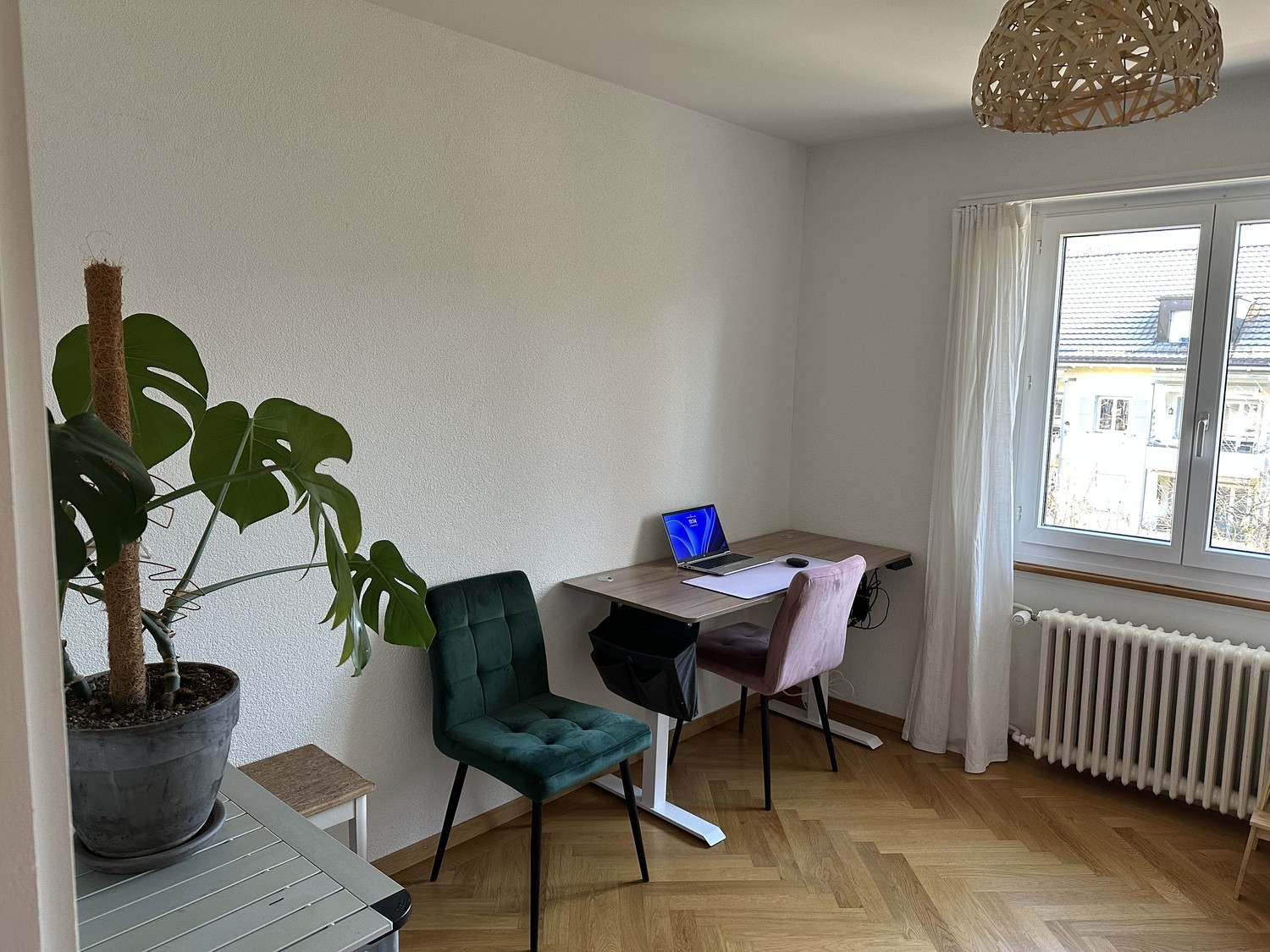 Chambre dans un appartement partagé