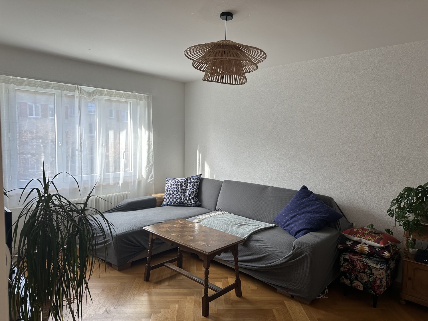 Chambre dans un appartement partagé