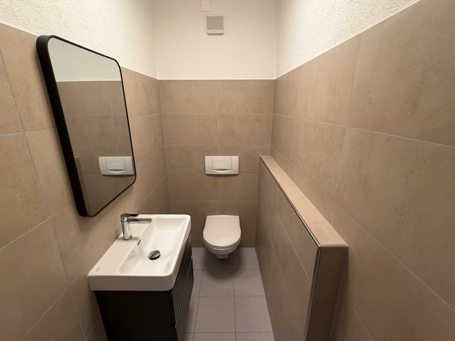 80m² commercial, photo 3 of 7