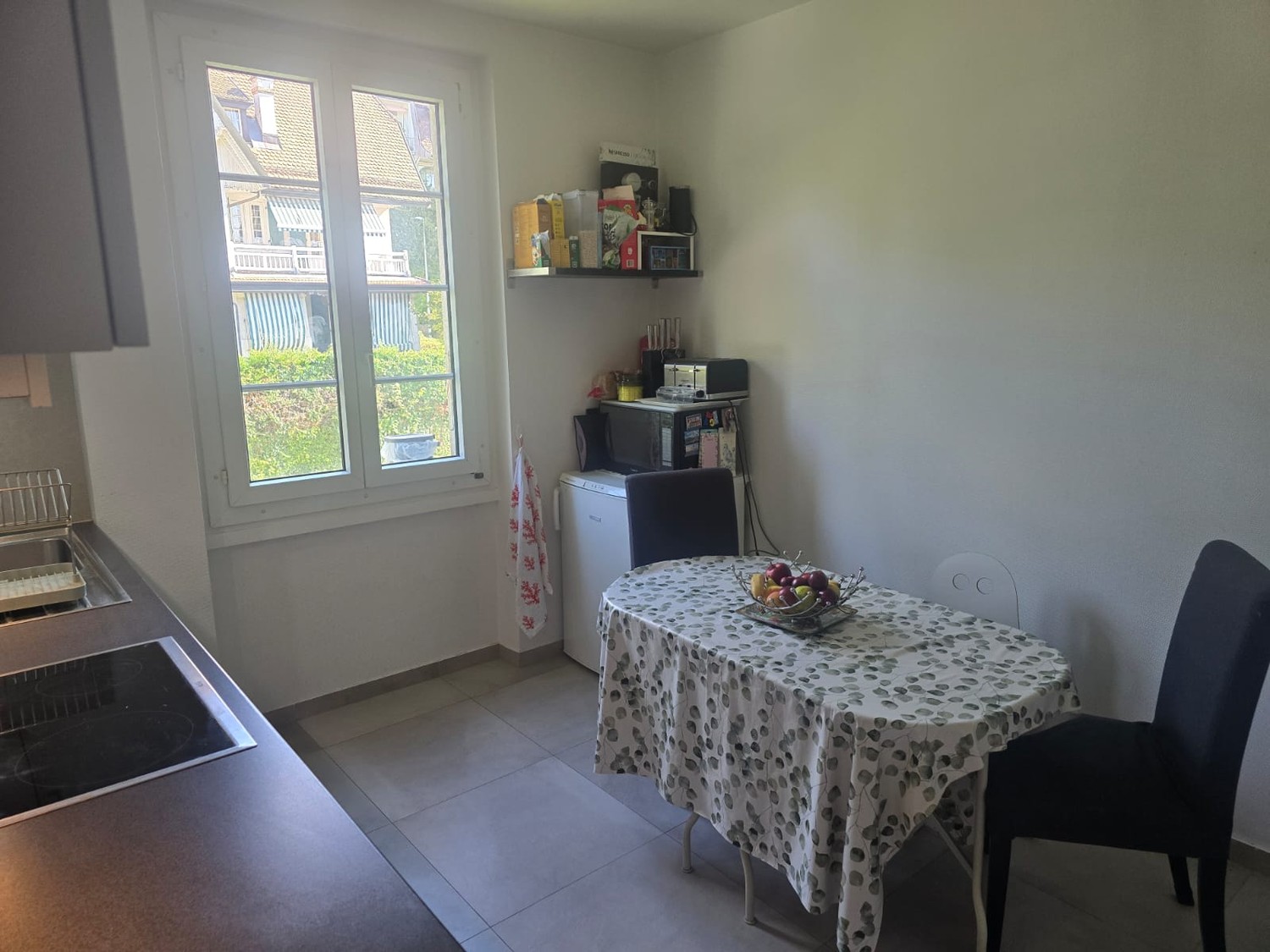 5 rooms apartment
