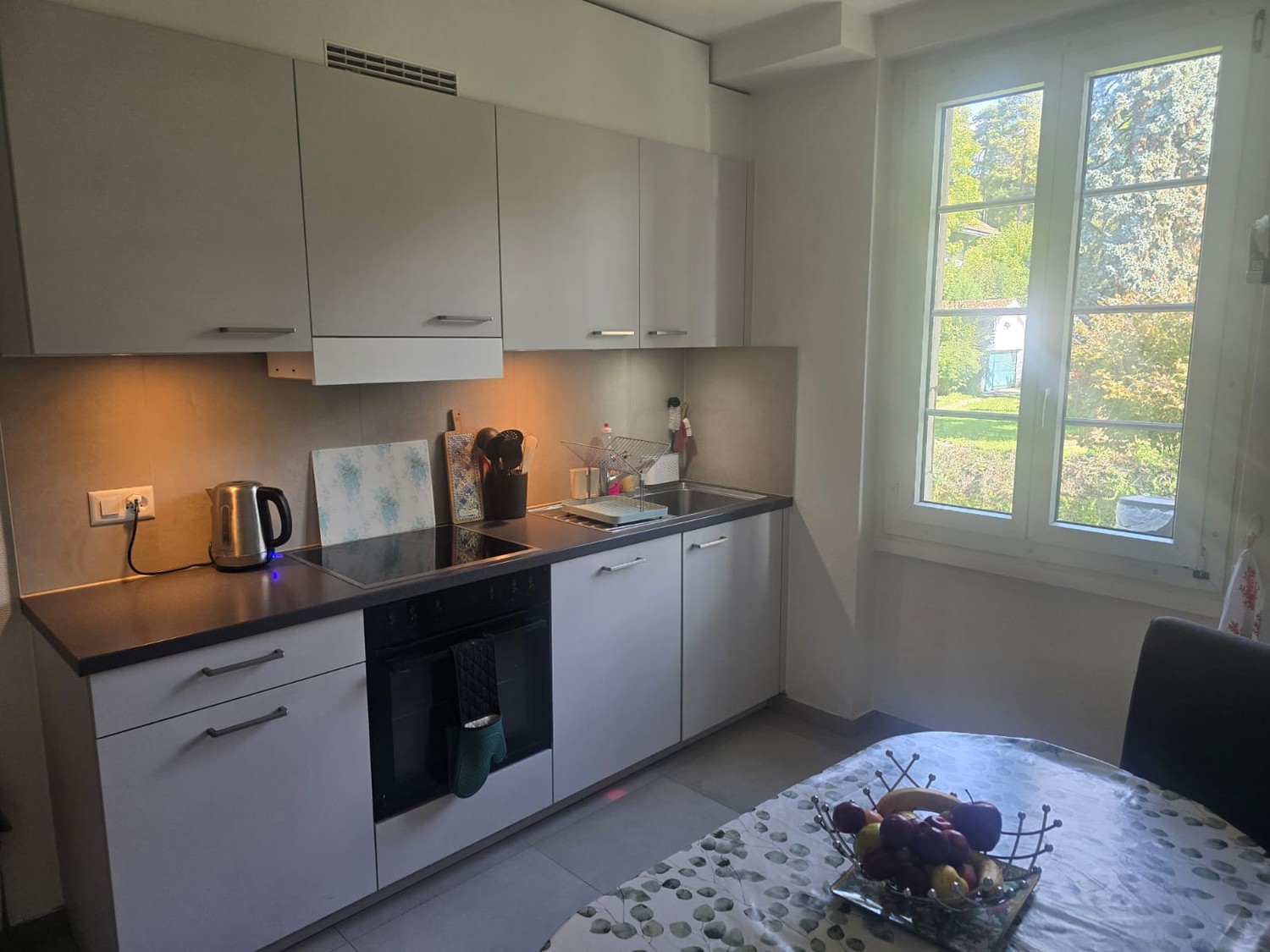 5 rooms apartment