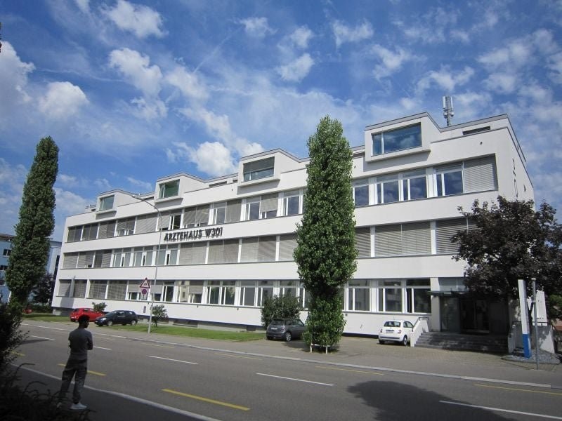 366m² commercial, photo 1 of 5