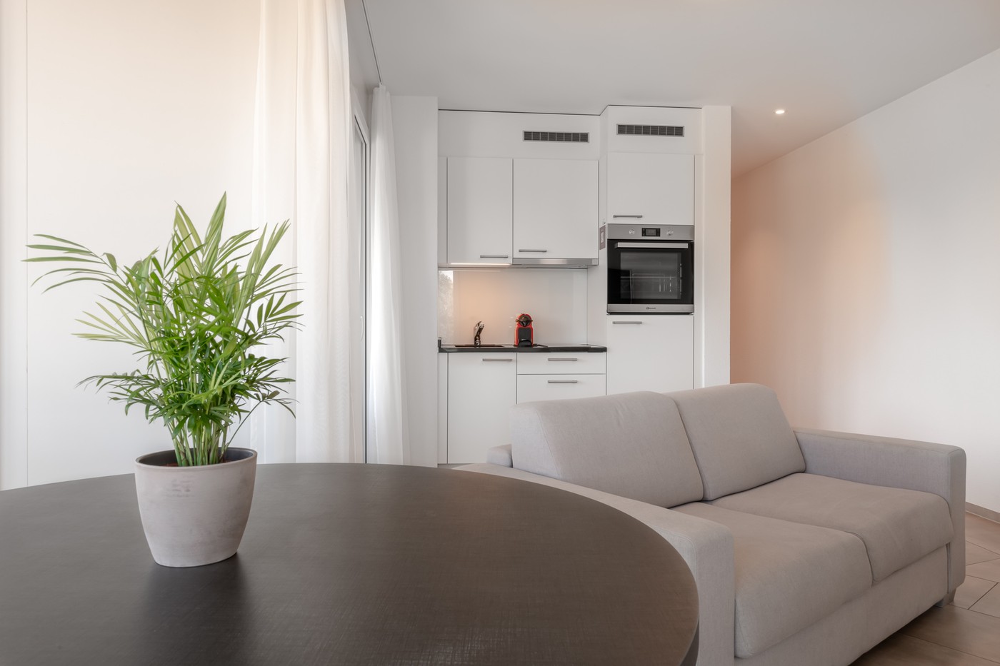 2 ½ Zimmer möblierte Wohnung