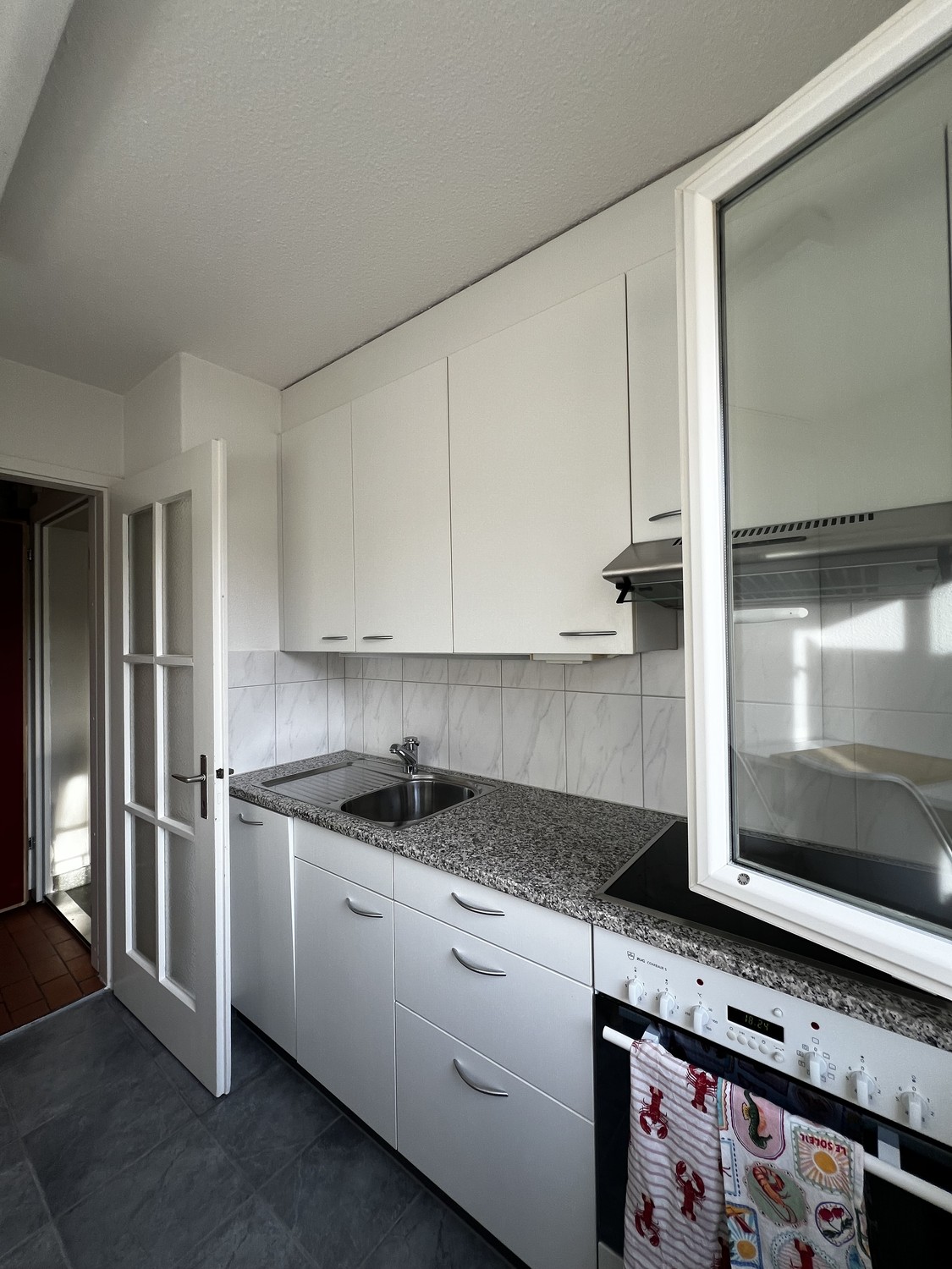 2 rooms apartment, photo 2 of 6