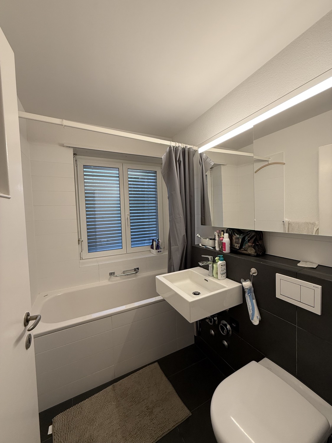 Room in a shared flat, photo 1 of 3