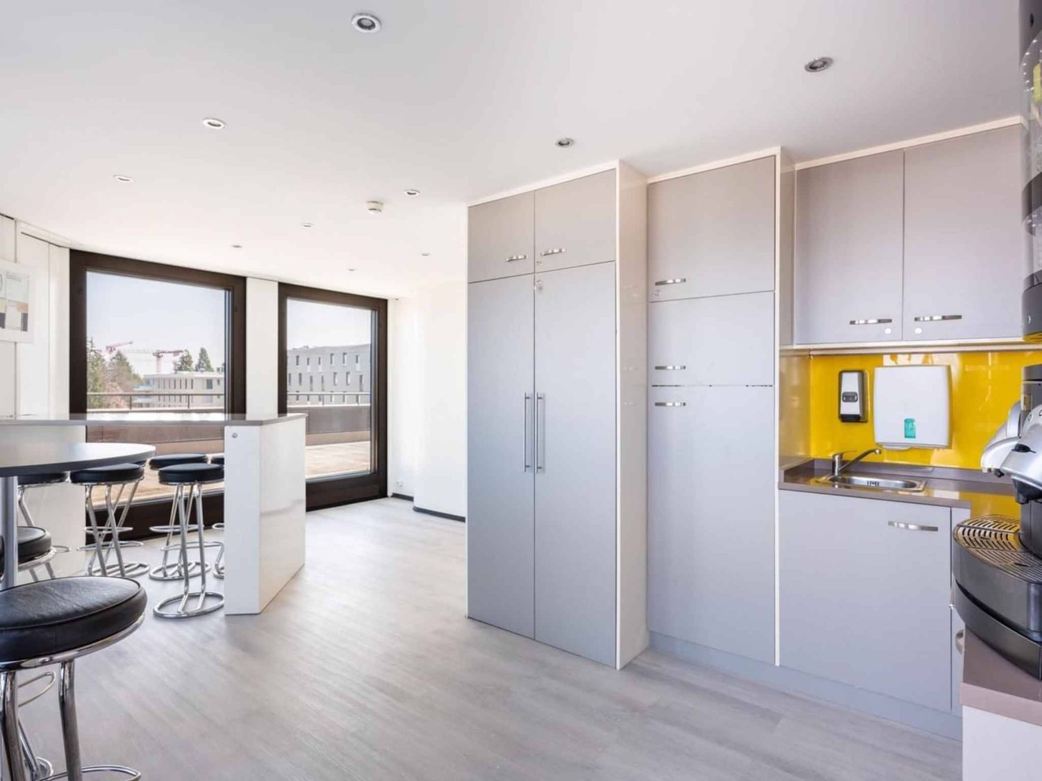50m² office, photo 3 of 3
