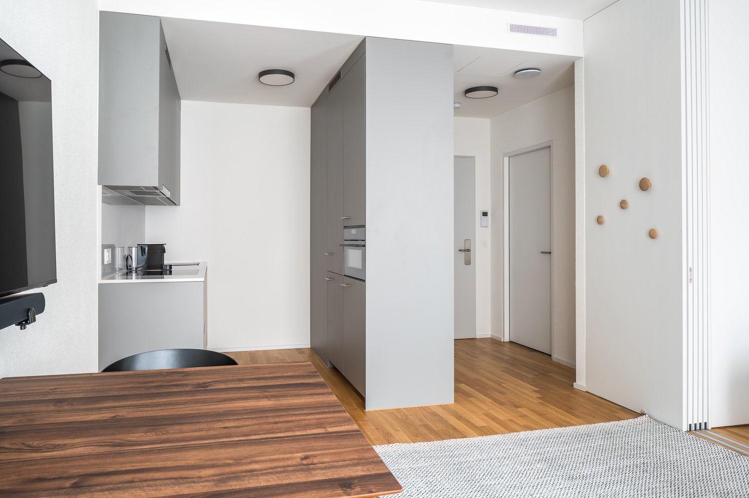 2 ½ pièces appartement meublé (8)