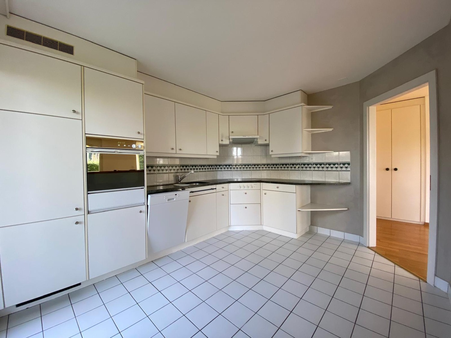 3 ½ rooms apartment, photo 1 of 7