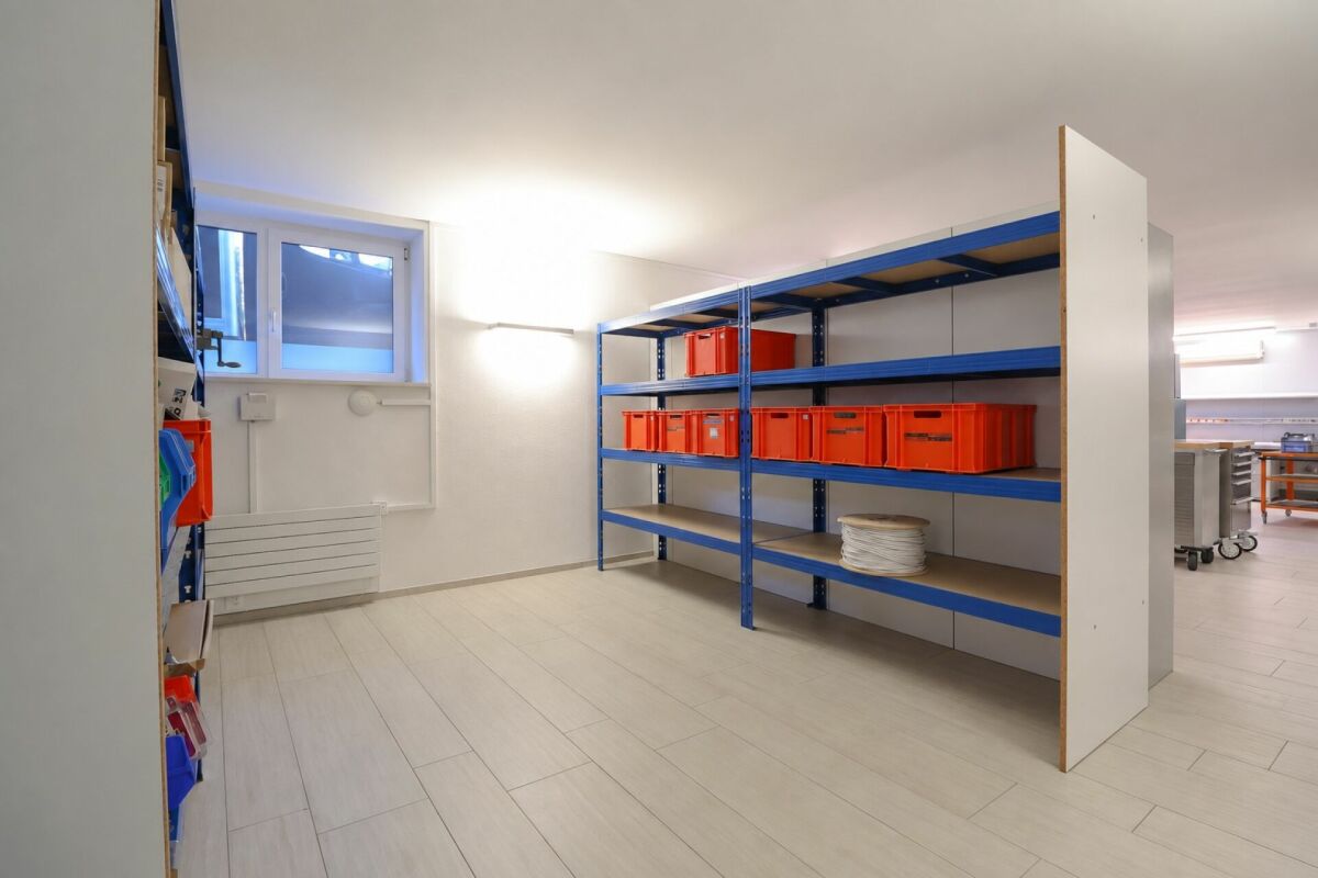 103m² commercial, photo 3 of 10