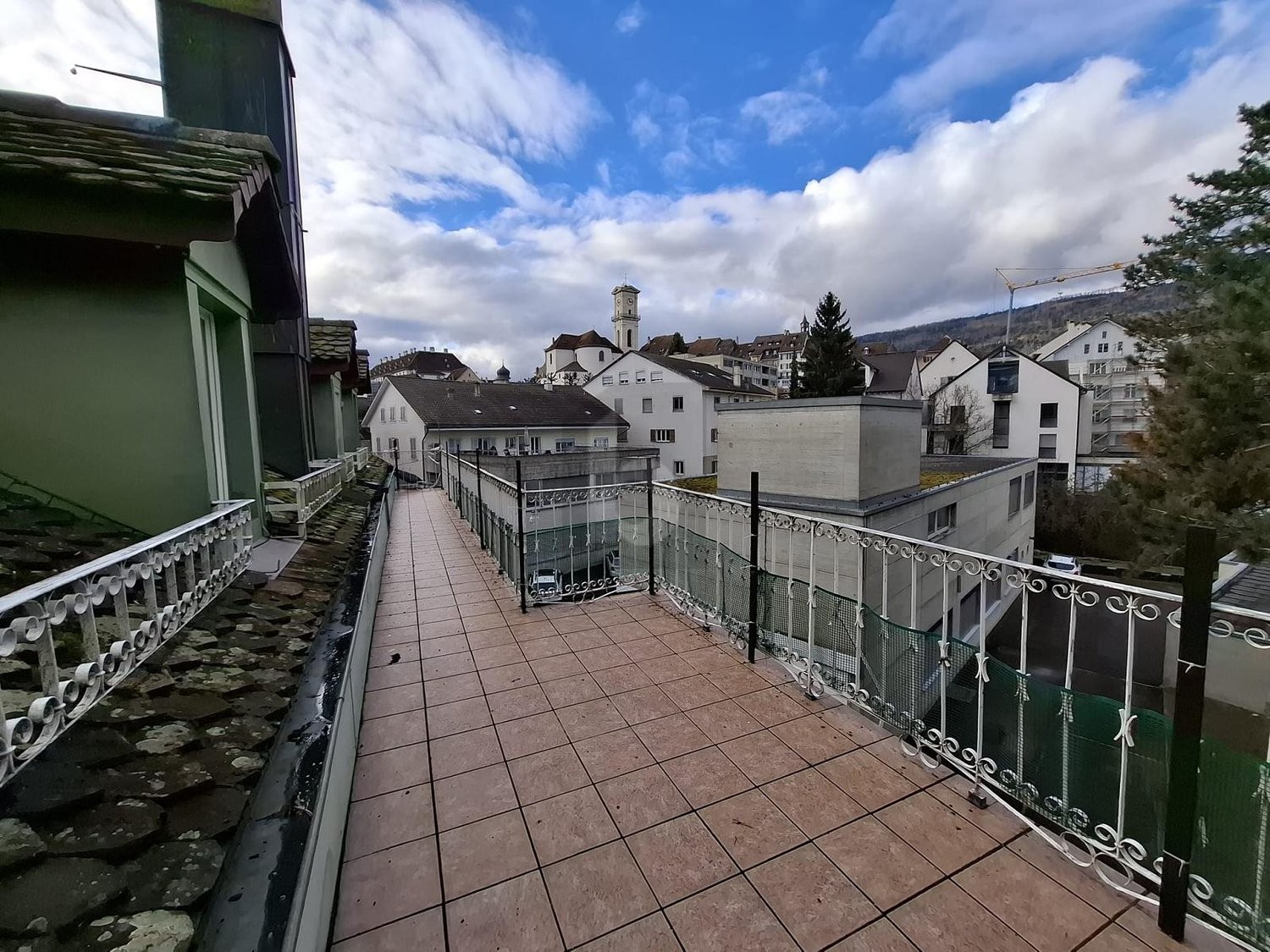 30 rooms duplex house, photo 2 of 4