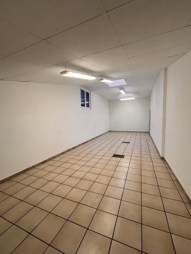 45m² shop, photo 4 of 5