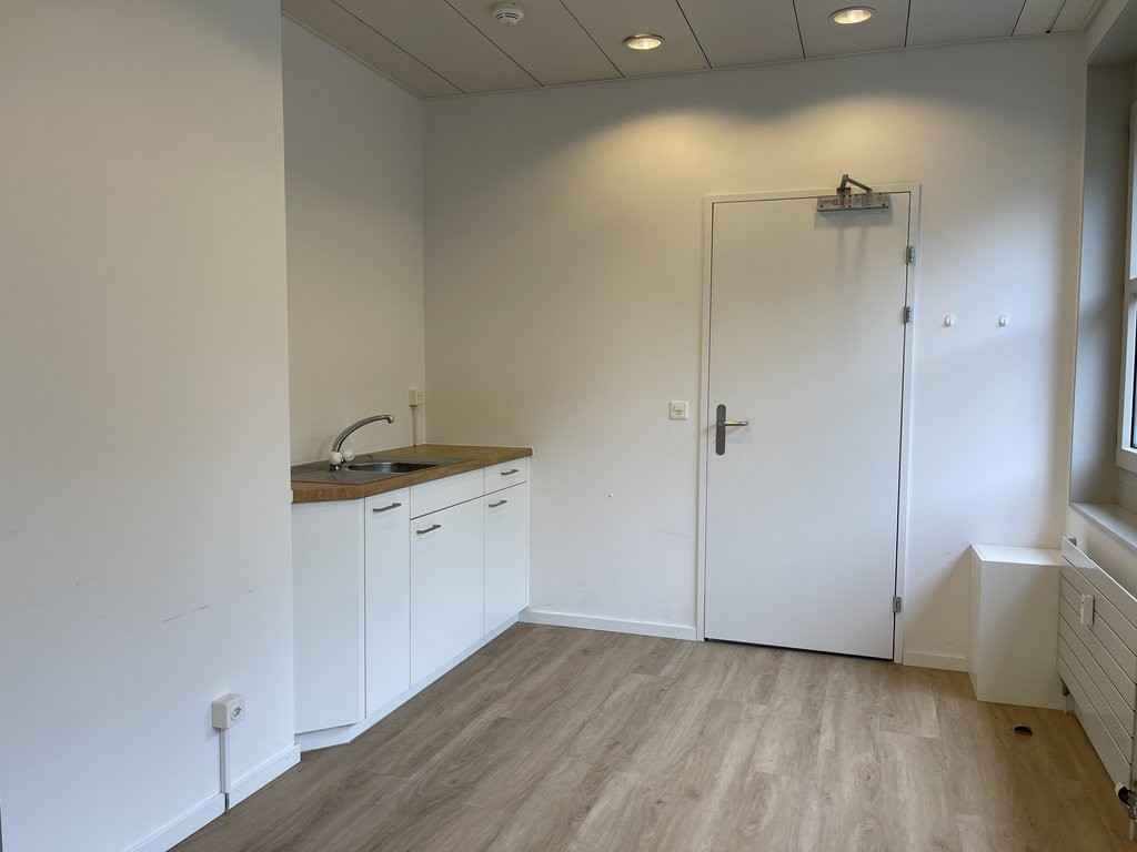 63m² office, photo 6 of 7