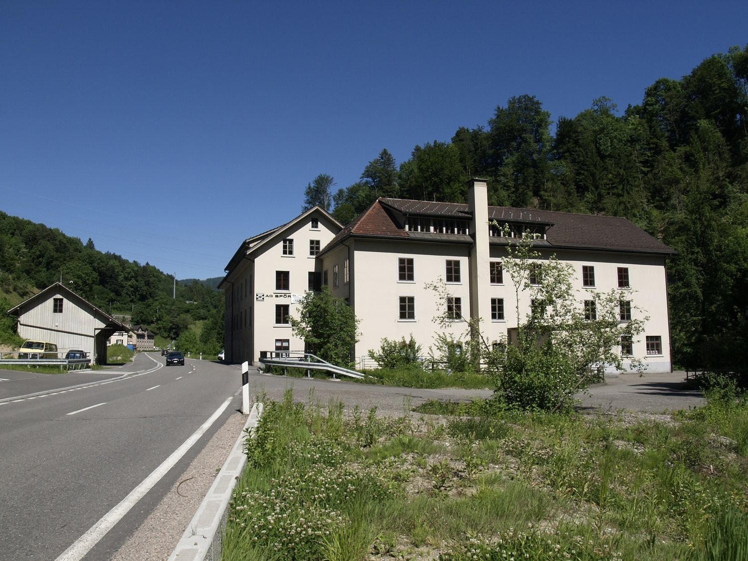 470m² commerciale