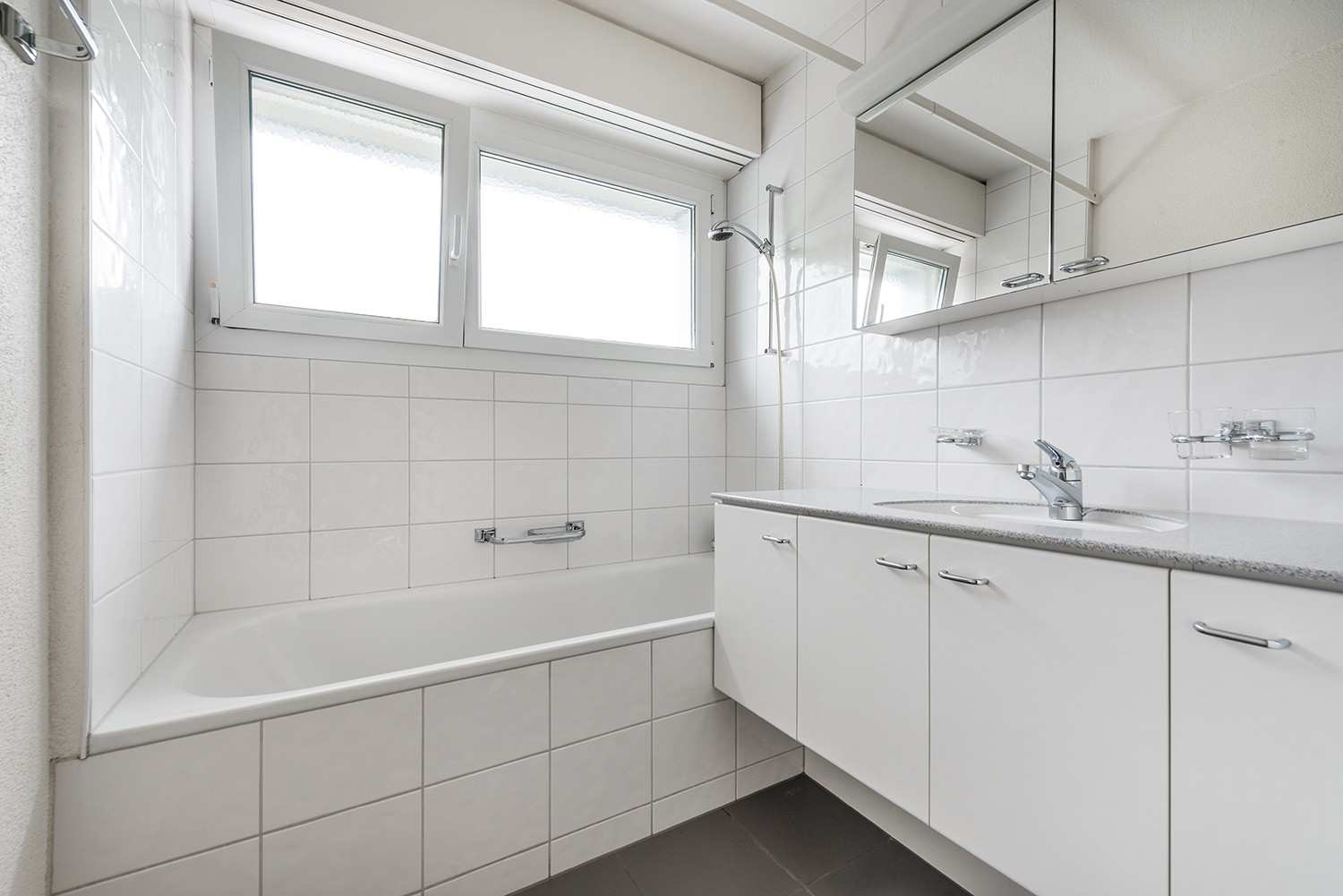 4 rooms apartment, photo 4 sur 9