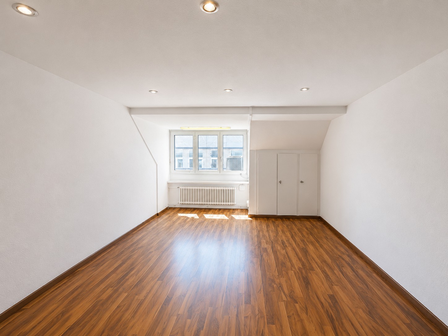 174m² office, photo 4 of 9