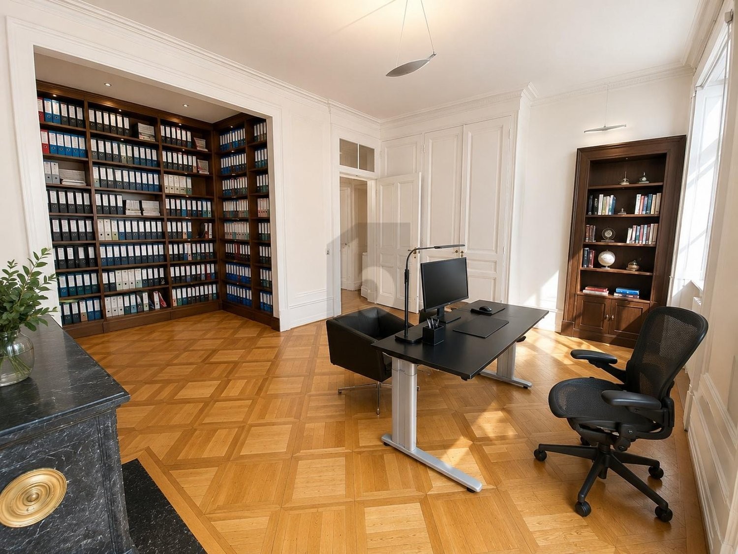 160m² office, photo 3 of 4