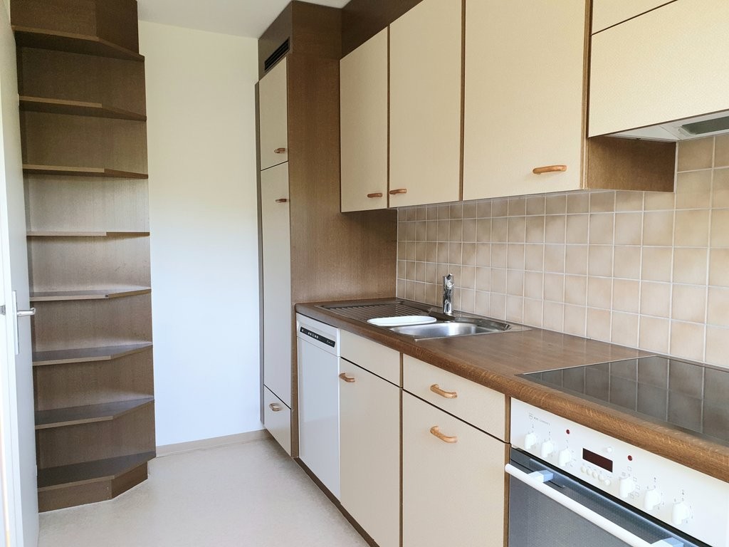 3 rooms apartment, photo 1 of 8
