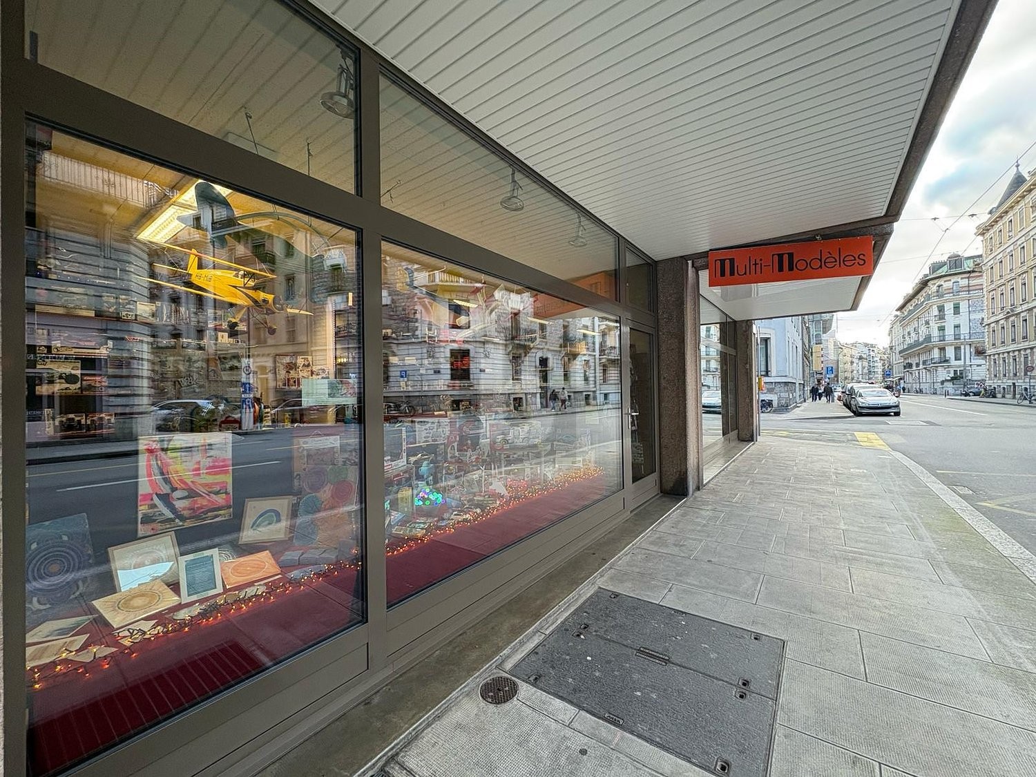 73m² shop, photo 1 of 4