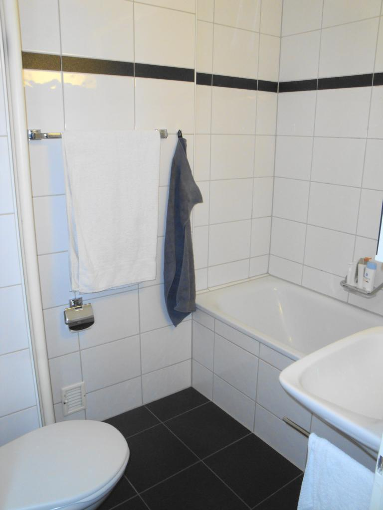 3 rooms apartment, photo 3 of 5