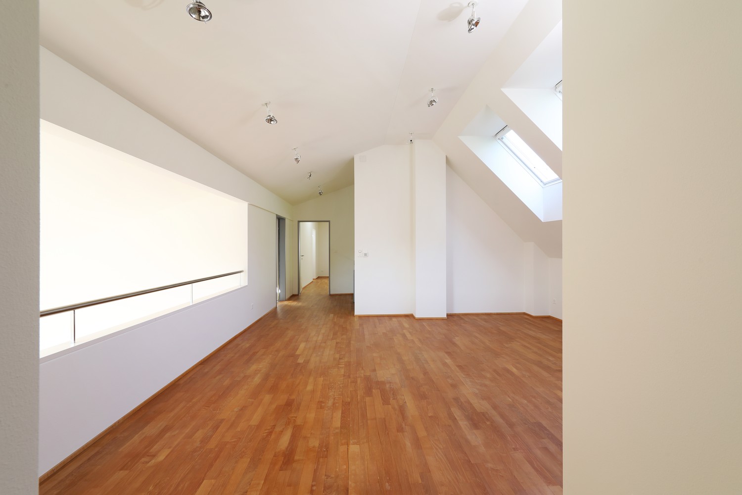 5 ½ pièces appartement en attique