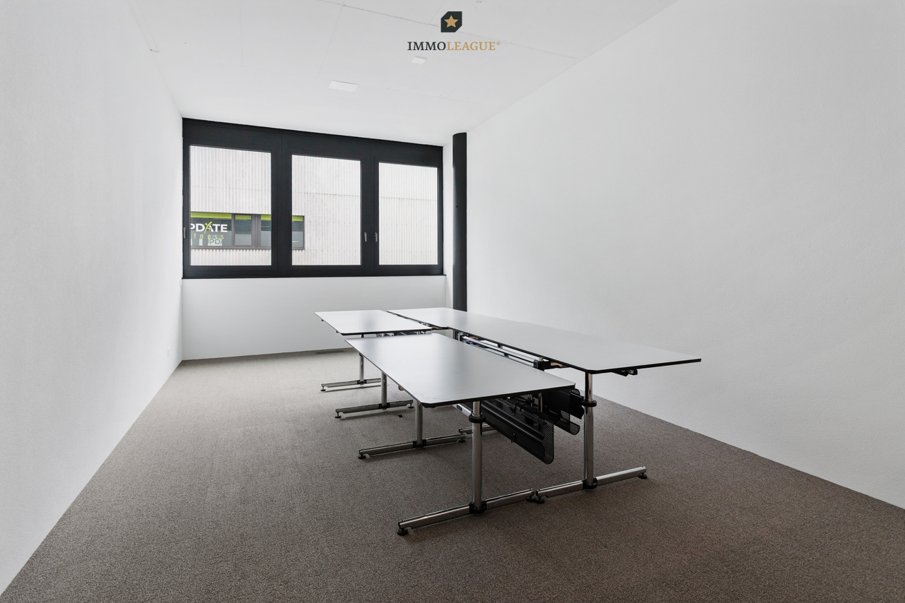 112m² office, photo 9 of 10