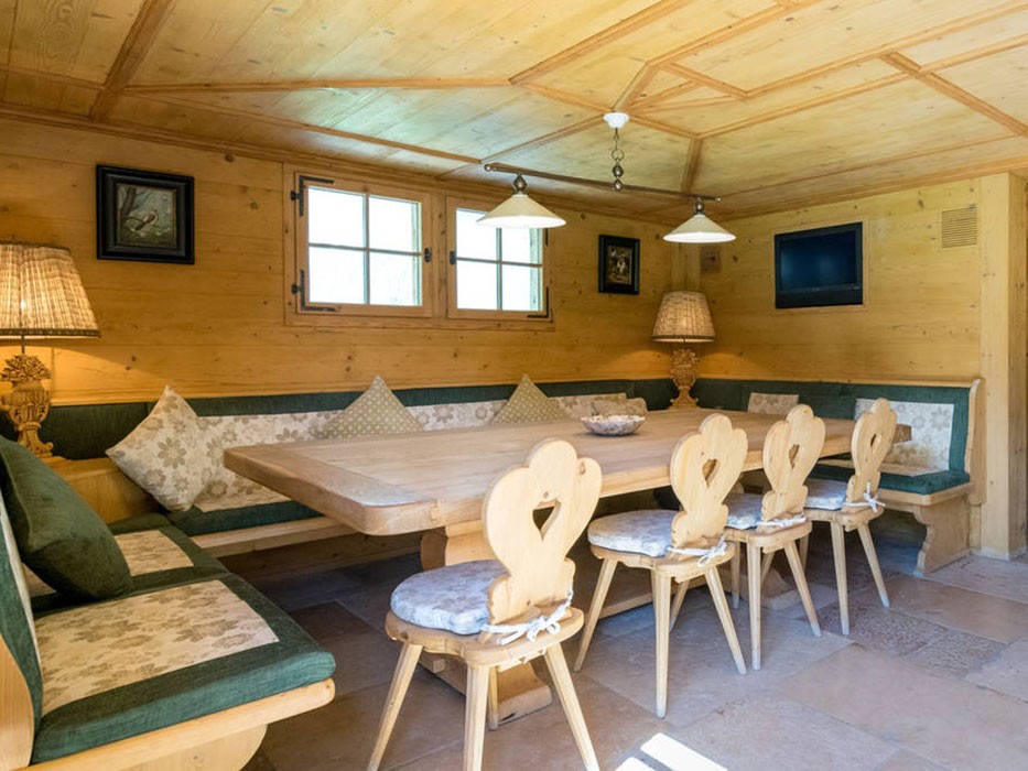 5 rooms single house