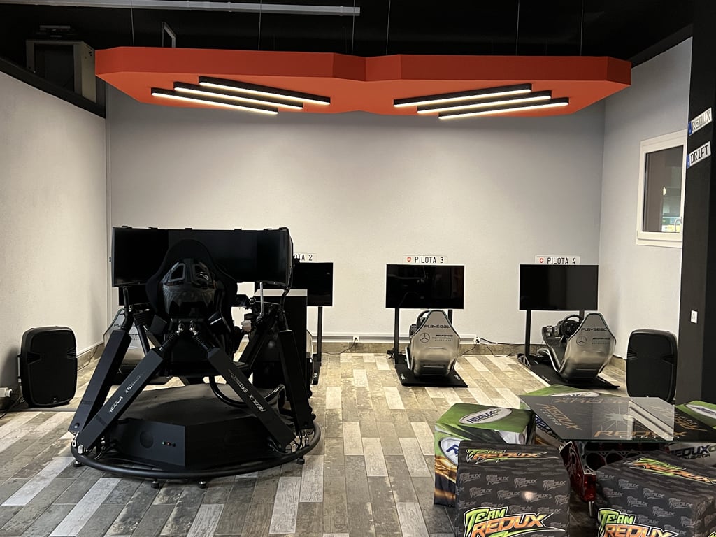 Office, photo 7 of 10