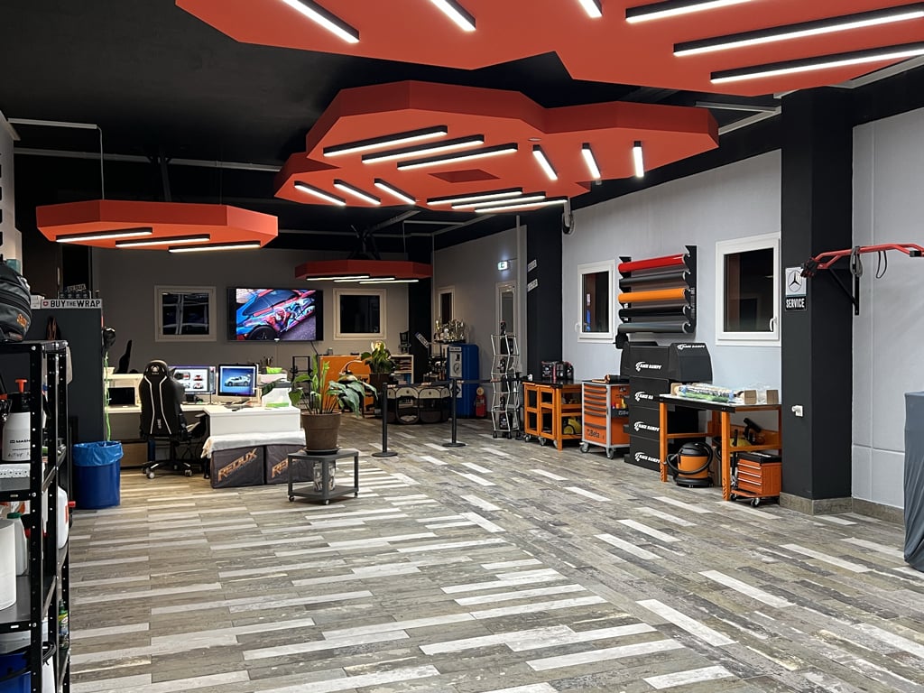 Office, photo 3 of 10