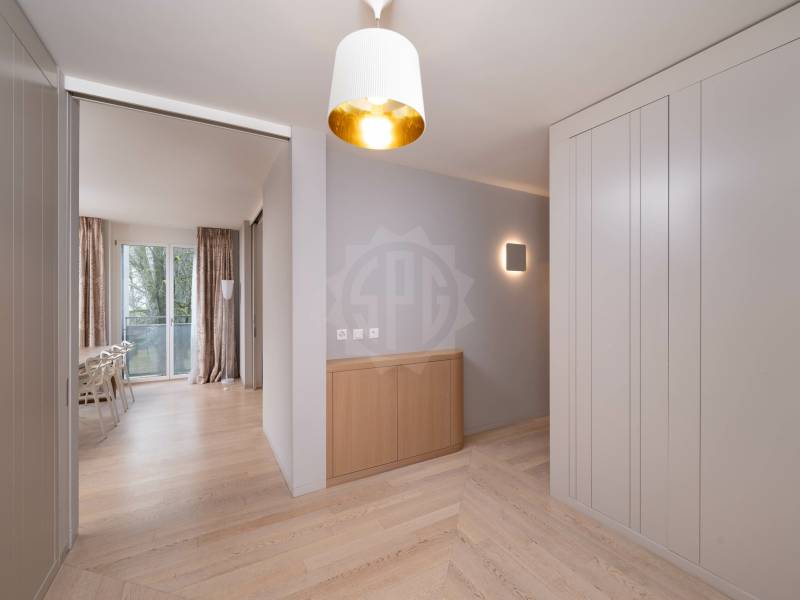 7-Zimmer-Wohnung