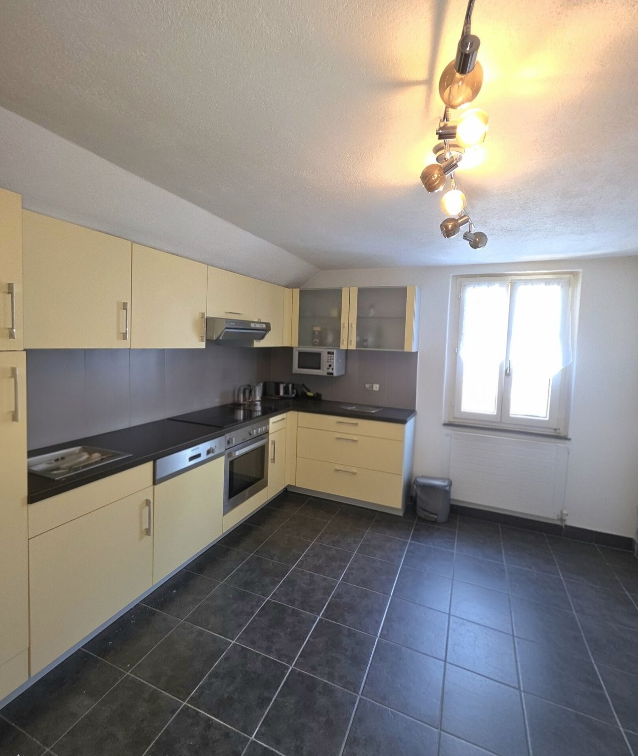 8 pièces maison individuelle