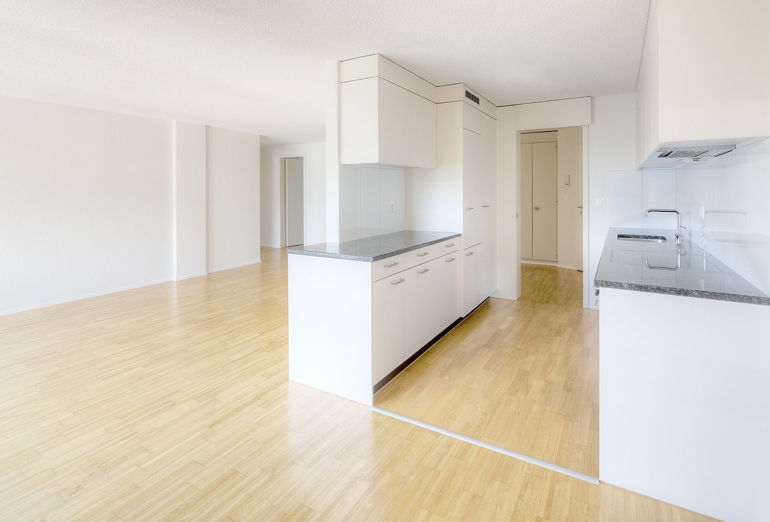 2 ½ rooms apartment, photo 3 of 8