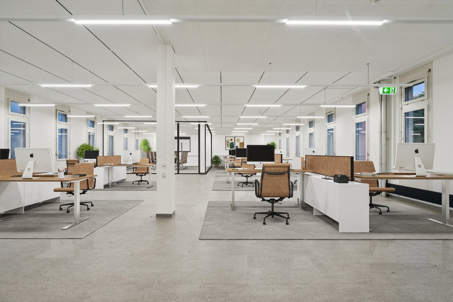 284m² office, photo 3 of 7