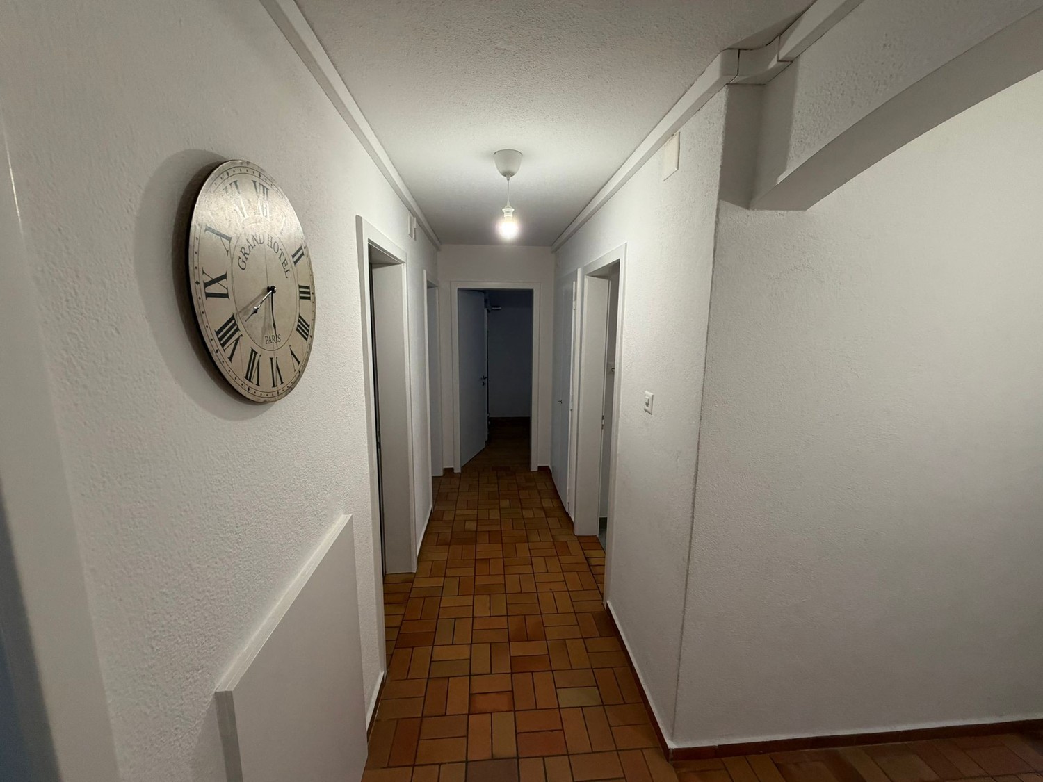 4 rooms apartment, photo 2 of 7
